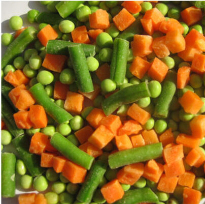 China-Natural-Frozen-Mixed-Vegetables-IQF-3-4-Ways-Mixed-Blend-with-Carrots-Corn-Green-Peas-with-Retail-Bulk-Packing